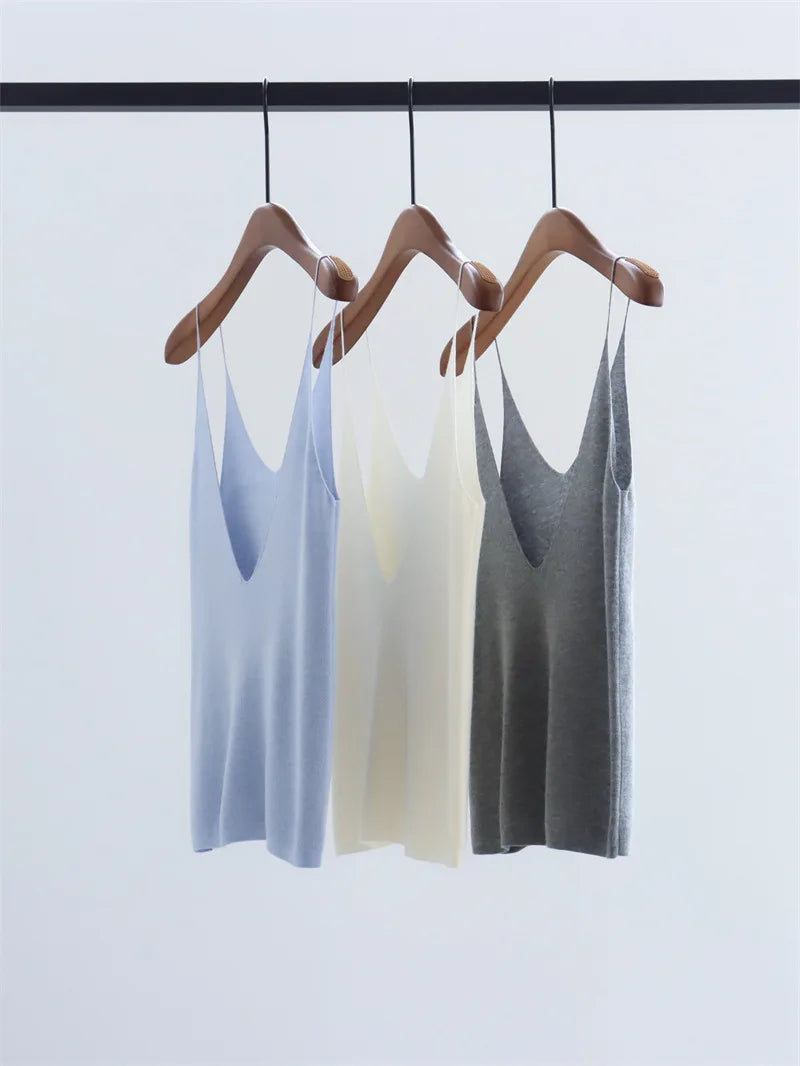 Women's Deep V-Neck Knit Halter Sleeveless Pullover Top