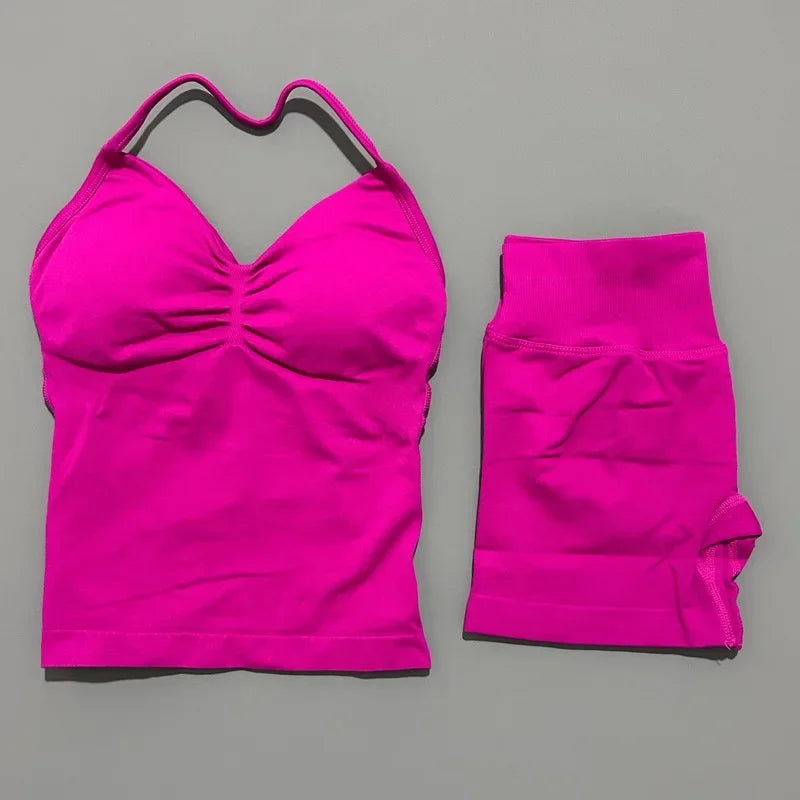 Seamless Backless Halter Yoga Tank Top And Shorts Set