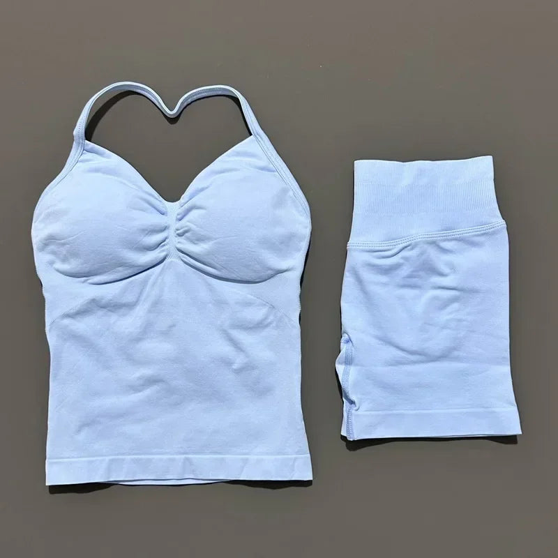 Seamless Backless Halter Yoga Tank Top And Shorts Set