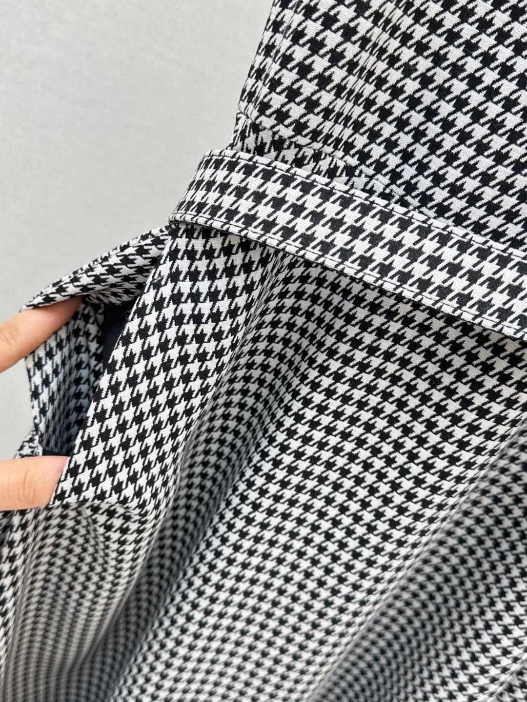 Women's Plaid Sleeveless Midi Dress With Bow Neck Knot Waist