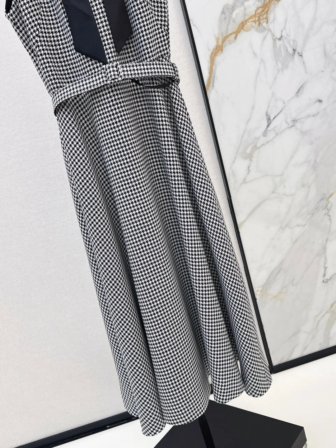Women's Plaid Sleeveless Midi Dress With Bow Neck Knot Waist