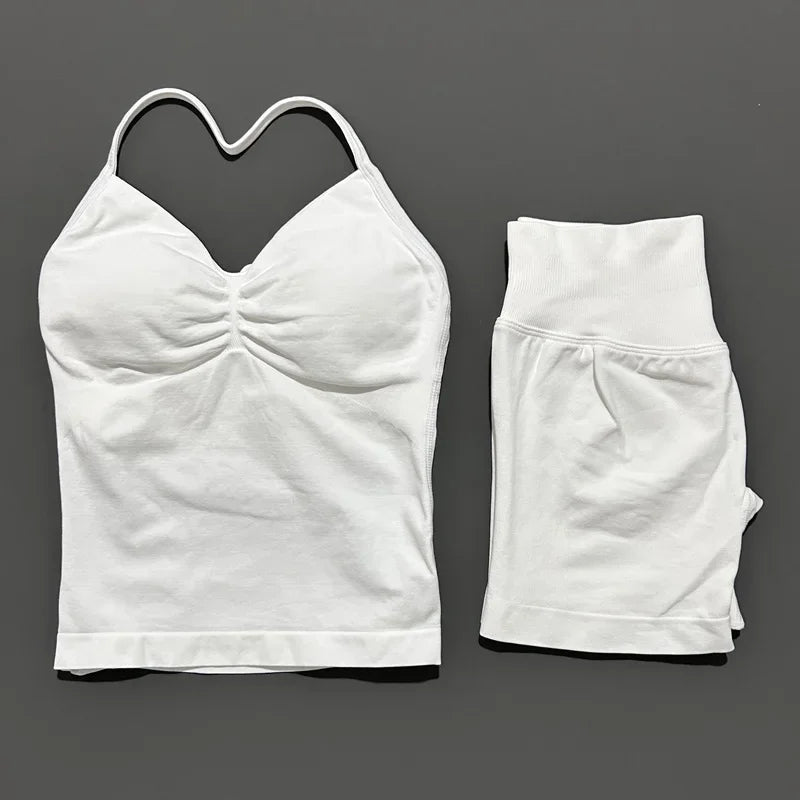Seamless Backless Halter Yoga Tank Top And Shorts Set
