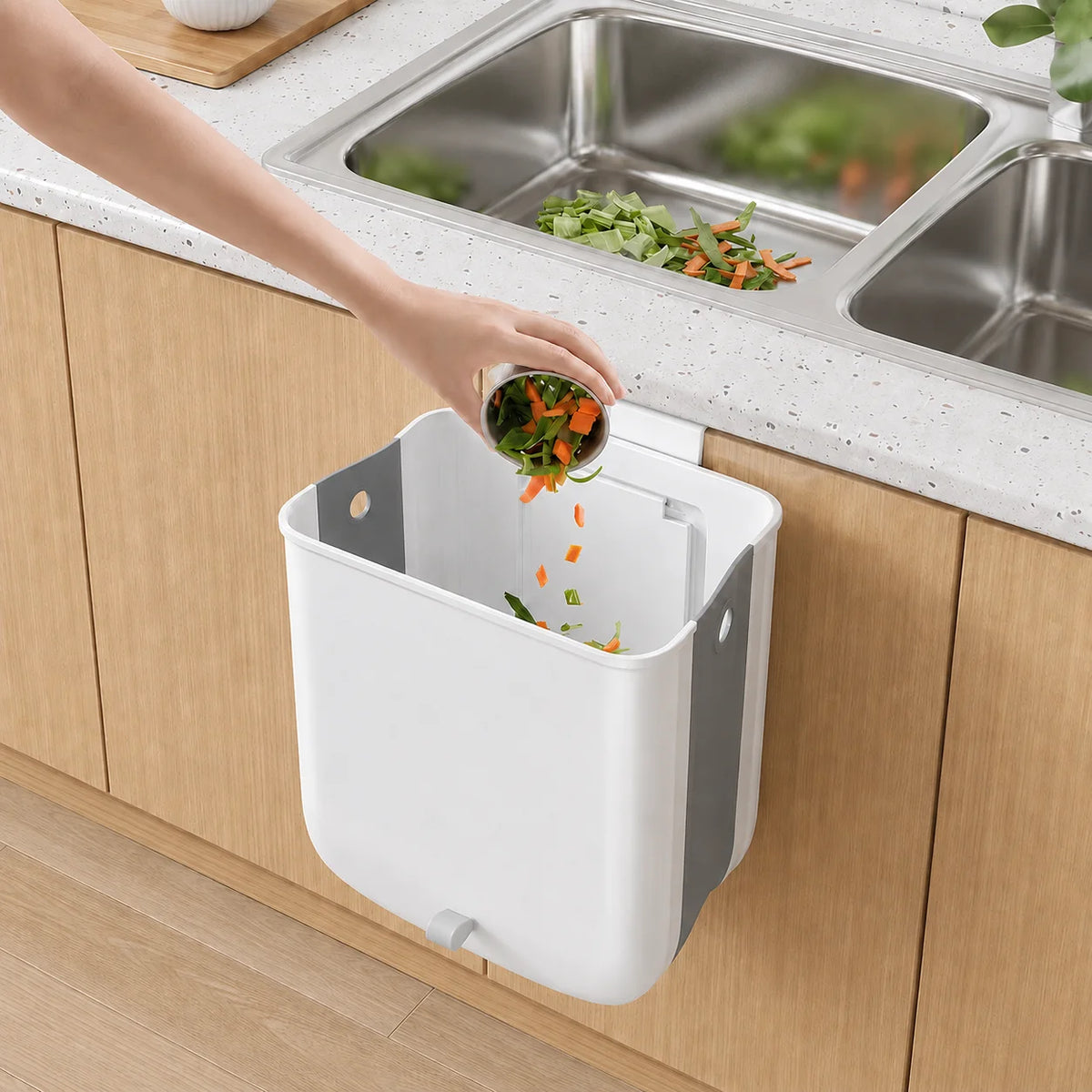Joybos Cabinet Door Hanging Kitchen Trash Can With Sliding Lid