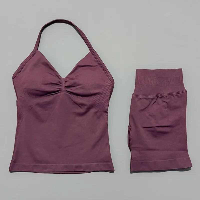 Seamless Backless Halter Yoga Tank Top And Shorts Set