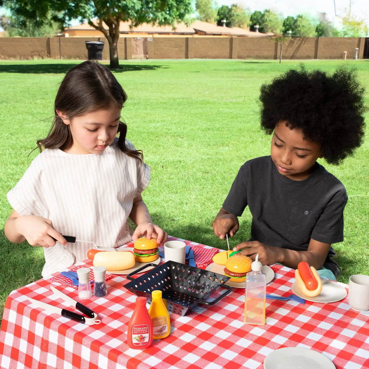 Joyfy Kids Kitchen Playset With BBQ Grill And Pretend Food Sets